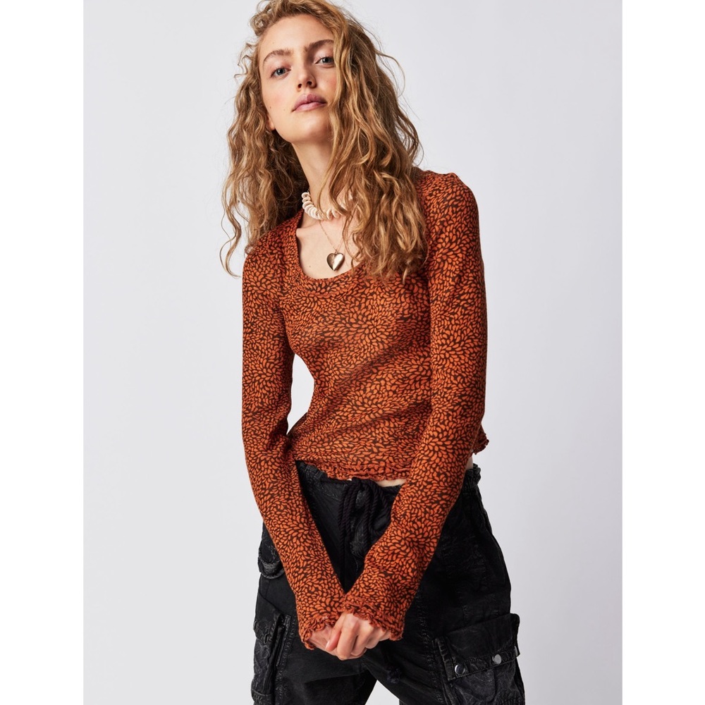 NWT Free People Garner Long Sleeve in Black Coffee size Large